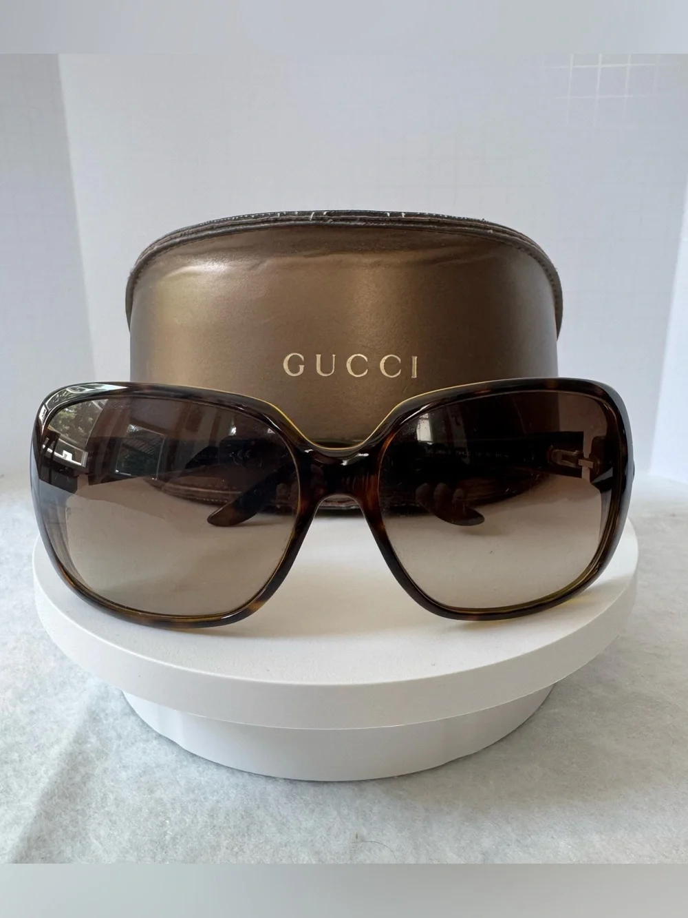 Gucci Brown Gradient Oversized Sunglasses